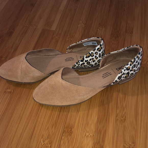Toms Shoes - Cheetah Flats
